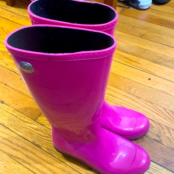 UGG Rain Boots - Picture 1 of 1